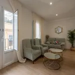 Modern With Balcony- 2bd 2bth- San Vicente Appartement Séville